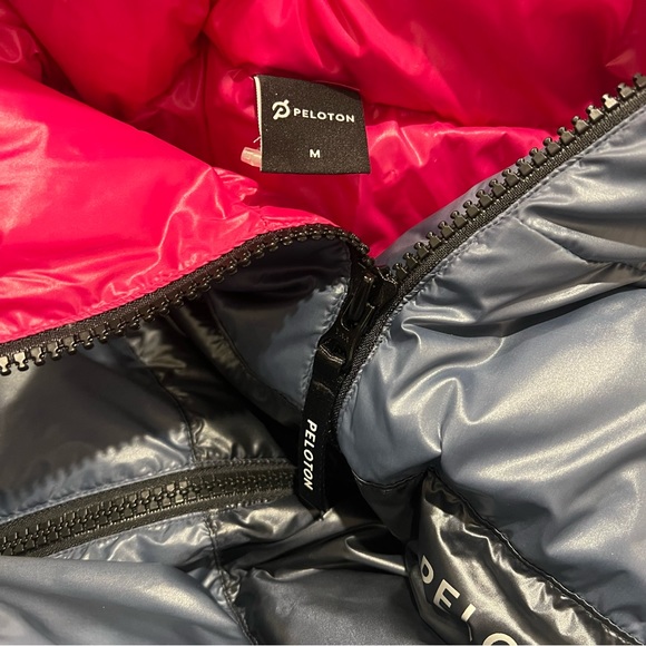 PELOTON H120 puffer jacket zip womens navy hot pink color block M - Picture 8 of 10